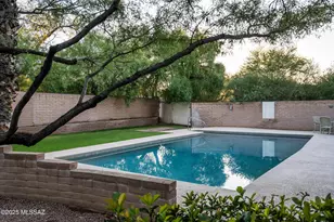 6828 E Calle Luciente, Tucson, AZ 85715 - Photo 2