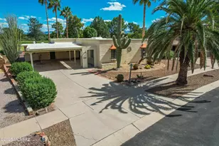 432 E Los Rincones, Green Valley, AZ 85614 - Photo 4
