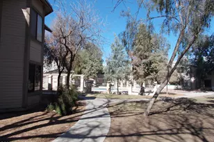 1674 W Park Wood Ln, Tucson, AZ 85746 - Photo 20