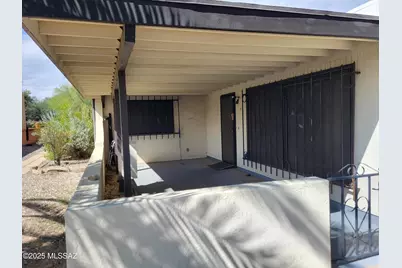 237 N Calle Del Diablo, Green Valley, AZ 85614 - Photo 4