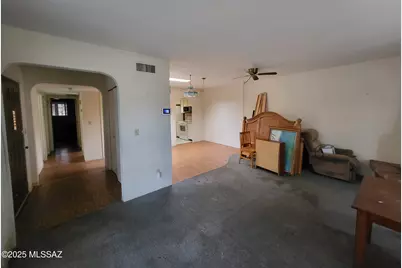 237 N Calle Del Diablo, Green Valley, AZ 85614 - Photo 6