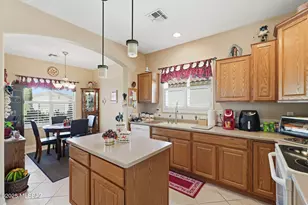 209 W Calle Media Luz, Sahuarita, AZ 85629 - Photo 14