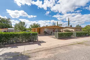 522 E Calle Nacozari, Nogales, AZ 85621 - Photo 2