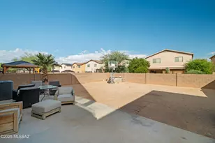 8232 W Zlacket Dr, Tucson, AZ 85757 - Photo 38