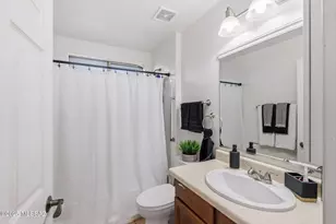 102 S Beyerville Pl, Sahuarita, AZ 85629 - Photo 40