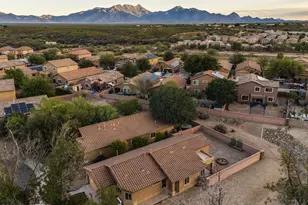 102 S Beyerville Pl, Sahuarita, AZ 85629 - Photo 4