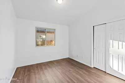 8806 E Mountain Spring Drive, Tucson, AZ 85747 - Photo 26
