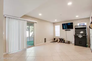 8051 E Pageau Rd, Tucson, AZ 85715 - Photo 22