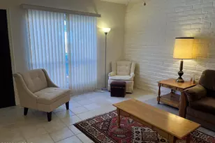 243 N Calle Del Diablo, Green Valley, AZ 85614 - Photo 4