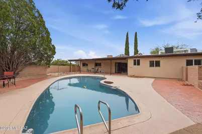 3040 N Conestoga Avenue, Tucson, AZ 85749 - Photo 2
