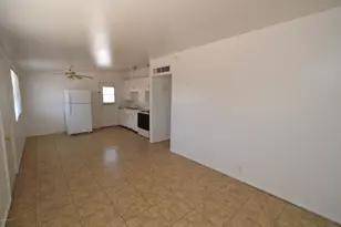 324 W Navajo Rd, Tucson, AZ 85705 - Photo 2