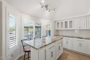 2200 N Hayden Dr, Tucson, AZ 85715 - Photo 16