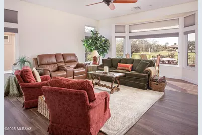 14525 N Lost Arrow Drive, Oro Valley, AZ 85755 - Photo 12
