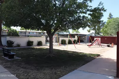 1318 S Avenida Polar #F-110, Tucson, AZ 85710 - Photo 2