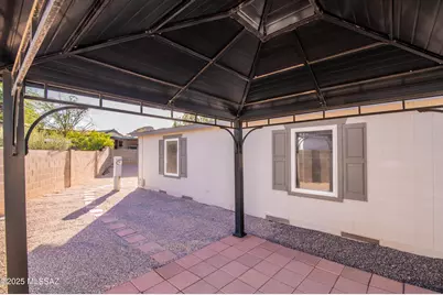 9011 N Valgrind Lane, Tucson, AZ 85743 - Photo 42