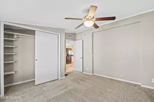 9011 N Valgrind Ln, Tucson, AZ 85743 - Photo 32