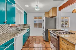 3005 E Waverly St, Tucson, AZ 85716 - Photo 2