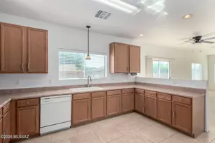 4821 E Twinflower Pl, Tucson, AZ 85756 - Photo 16