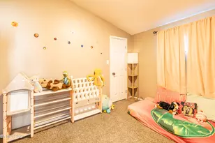 1342 W Schafer Dr, Tucson, AZ 85705 - Photo 18