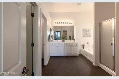 13597 N Buckhorn Cholla Drive, Marana, AZ 85658 - Photo 18
