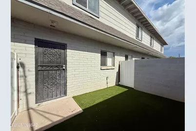2201 N 9th Avenue #2207, Tucson, AZ 85705 - Photo 6