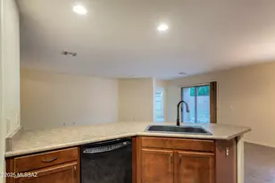 776 W Calle Ormino, Sahuarita, AZ 85629 - Photo 10