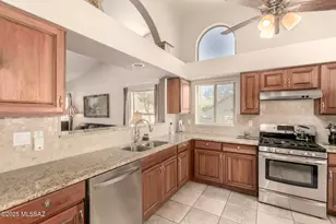 1730 E Moonshroud Dr, Tucson, AZ 85737 - Photo 12