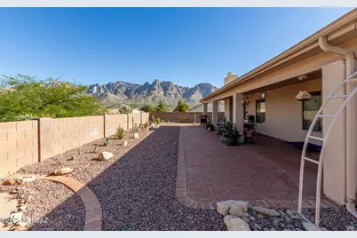 1730 E Moonshroud Drive, Tucson, AZ 85737 - Photo 26