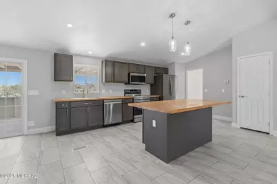 11935 S Amber Ann Lane, Tucson, AZ 85736 - Photo 16