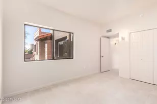 3808 S VÃ­a Del Reyecuelo, Green Valley, AZ 85622 - Photo 16