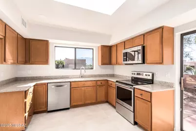 3808 S VÃ­a Del Reyecuelo, Green Valley, AZ 85622 - Photo 2