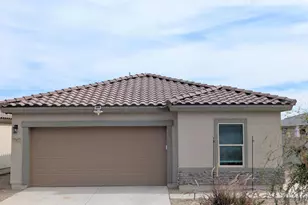 7977 Namaka Dr, Casa Grande, AZ 85193 - Photo 1