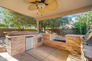 10069 N Blue Crossing Way, Tucson, AZ 85743 - Photo 30