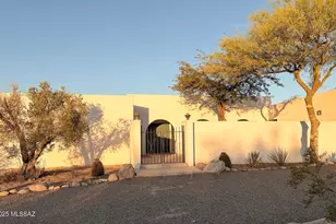 8262 E Camino Herradura, Tucson, AZ 85750 - Photo 1