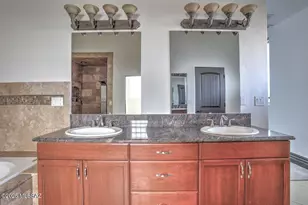 6241 N Panorama Dr, Tucson, AZ 85743 - Photo 38