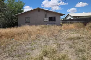 343 S Bowie Ave, Willcox, AZ 85643 - Photo 2