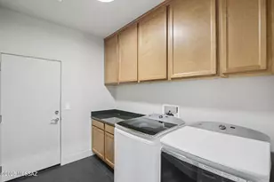 60047 E Arroyo Vista Dr, Oracle, AZ 85623 - Photo 32