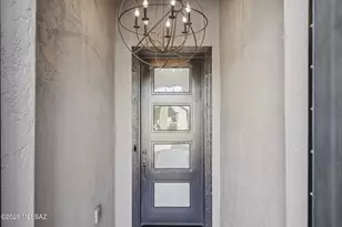 60047 E Arroyo Vista Dr, Oracle, AZ 85623 - Photo 4