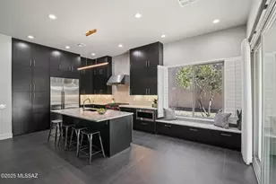 60047 E Arroyo Vista Dr, Oracle, AZ 85623 - Photo 12