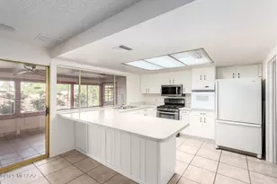 8067 E 7th St, Tucson, AZ 85710 - Photo 10