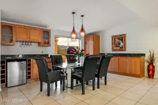 10155 E Prince Rd, Tucson, AZ 85749 - Photo 16