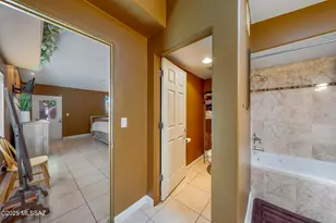 10155 E Prince Rd, Tucson, AZ 85749 - Photo 22