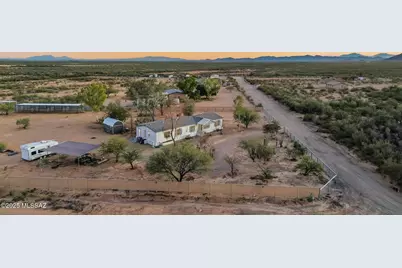 9740 N Running Back Way, Marana, AZ 85653 - Photo 2