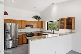 5552 S Beehive Ave, Tucson, AZ 85746 - Photo 16