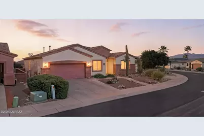 1858 W VÃ­a Del Recodo, Green Valley, AZ 85622 - Photo 2