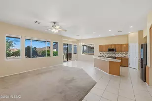 1858 W VÃ­a Del Recodo, Green Valley, AZ 85622 - Photo 10