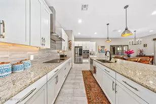 13186 N Humphreys Peak Dr, Oro Valley, AZ 85755 - Photo 8