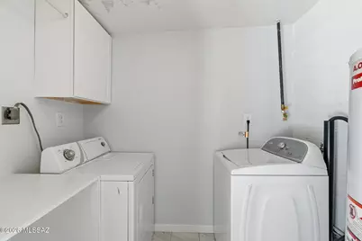 1453 W Roger Road, Tucson, AZ 85705 - Photo 30