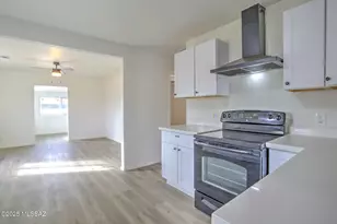 1033 S Fremont Ave, Tucson, AZ 85719 - Photo 12