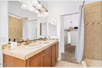 2016 E River Road #204, Tucson, AZ 85718 - Photo 8